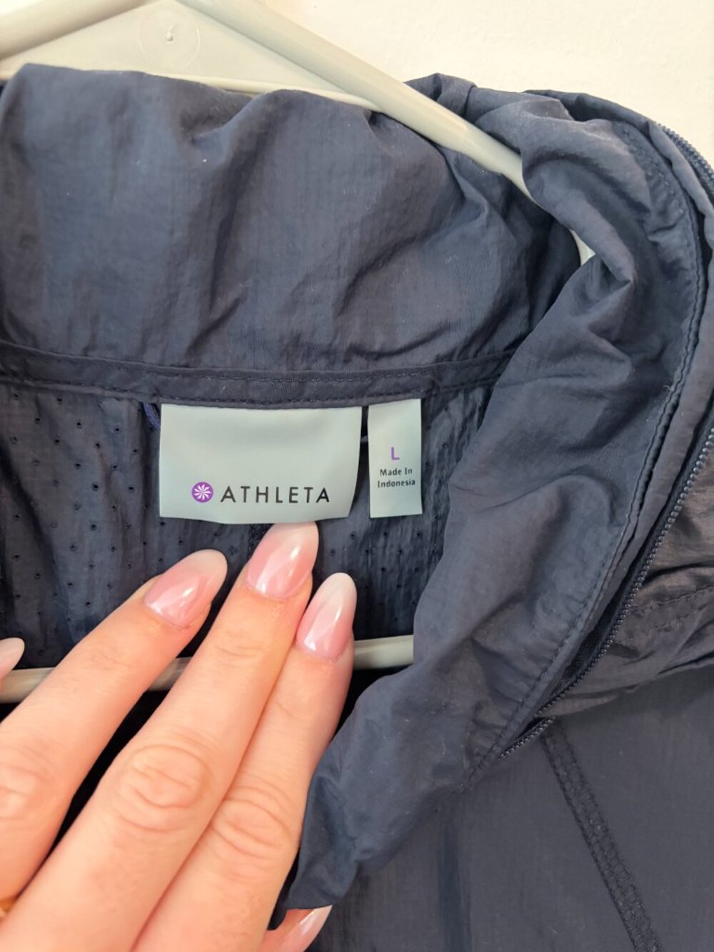 Athleta Lightweight Distance Jacket - Picture 2 of 3